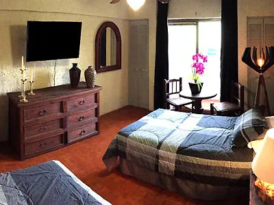 Aurora Suites Zapopan Szálloda